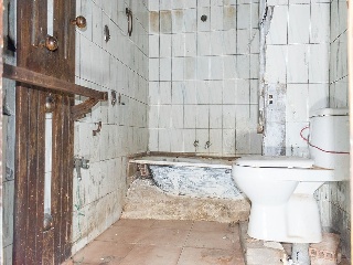 Vivienda en  C/ Oliveral, Requena (Valencia) 35