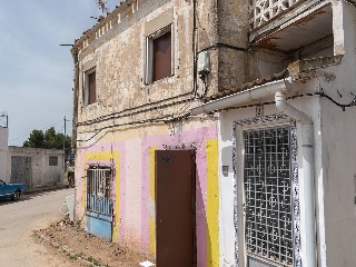 Vivienda en  C/ Oliveral, Requena (Valencia) 40