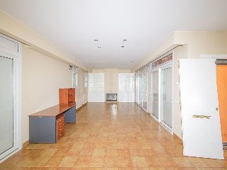 Chalet independiente en Ur Llagostera residencial 10