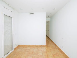 Chalet independiente en Ur Llagostera residencial 21
