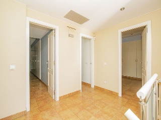 Chalet independiente en Ur Llagostera residencial 25