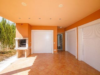 Chalet independiente en Ur Llagostera residencial 36