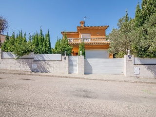 Chalet independiente en Ur Llagostera residencial 43