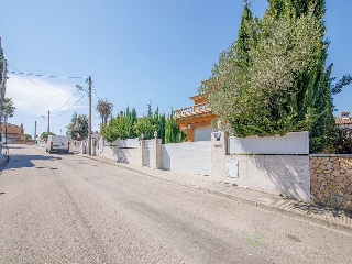 Chalet independiente en Ur Llagostera residencial 44