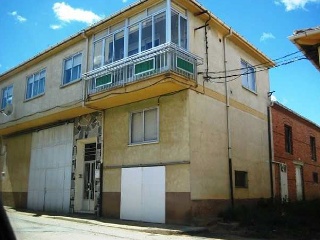 Nave industrial en C/ Barrientos, Villarejo de Órbigo (León) 5