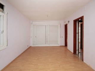 Chalet independiente en C/ Nuestra Señora de La Salud - Castellar del Vallès - 35