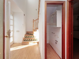 Chalet independiente en C/ Nuestra Señora de La Salud - Castellar del Vallès - 36