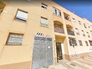 Piso con garaje en C/ Río Jándula 18