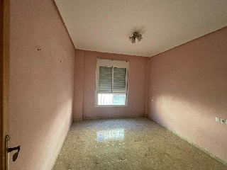 Piso con garaje en C/ Río Jándula 23