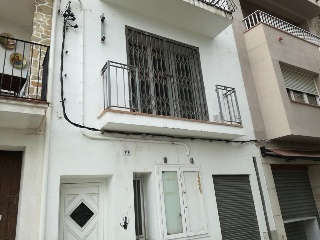 C/ Santa Ana, Torroella de Montgrí (Girona) 2