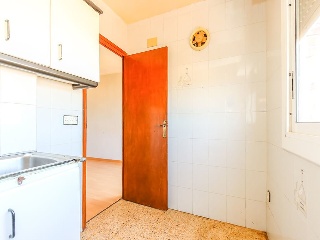 Piso en C/ Abat Llort 33