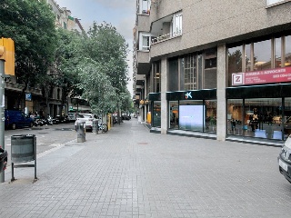 Local en C/ Rocafort 30