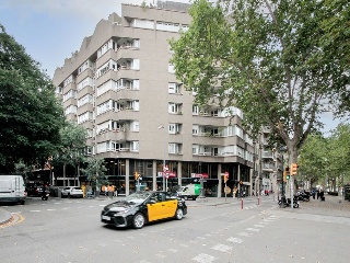 Local en C/ Rocafort 32
