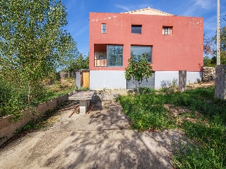 Chalet Independiente en C/ Baix Emporda 27