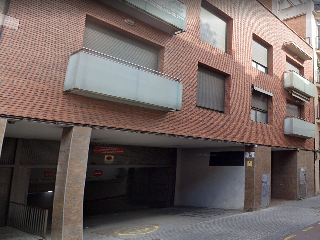 Plaza de garaje en C/ Ripolles 7