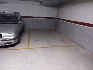 Plaza de garaje en C/ Ripolles 8