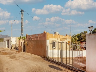 Chalet independiente en C/ Número 20 - Sagunto - 26