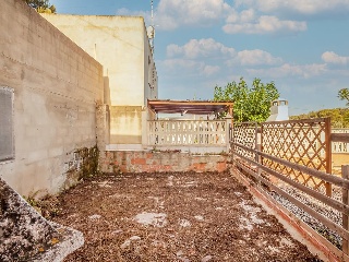 Chalet independiente en C/ Número 20 - Sagunto - 42