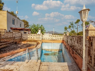 Chalet independiente en C/ Número 20 - Sagunto - 47