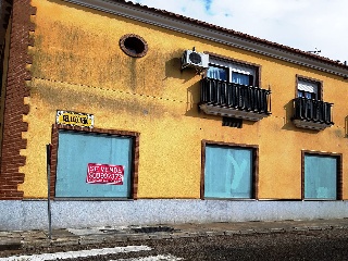 Local en C/ El Tilo, Badajoz 17