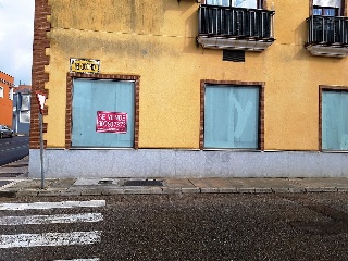 Local en C/ El Tilo, Badajoz 18