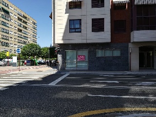 Local en Av Cardenal Cisneros 24