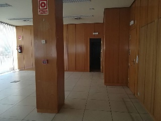 Local en Av Cardenal Cisneros 35