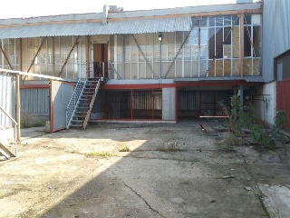 Naves en C/ Obradors 18