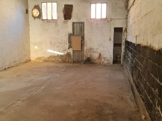 Nave industrial en Pilar de la Dehesa - Lucena -  18