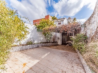 Vivienda en C/ Campos de Aras - Lucena - 48