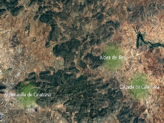 Terreno con edificación en Lg Las Cortinas 12