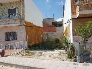 Solar en C/ Sagrado Corazón 12