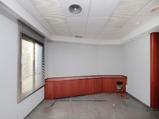 Oficinas en C/ Perellada 45
