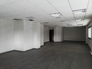Oficina en As Teixugueiras 23
