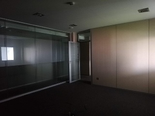 Oficina en As Teixugueiras 31