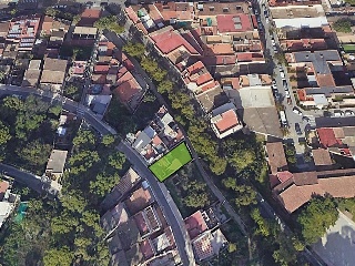 Suelo urbano con edificación en Montcada i Reixac (Barcelona) 7