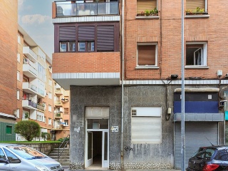 Local en C/ Asturias, esq. C/ Lurkizaga, Barakaldo (Vizcaya) 18