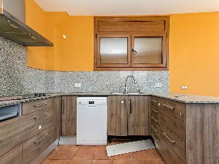 Chalet independiente en C/ Clavell  34