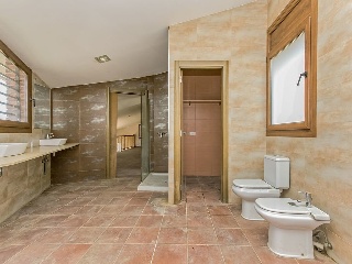 Chalet independiente en C/ Clavell  41