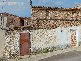 Vivienda en C/ Pintor Amadeo Roca - Lagartera - Toledo 23