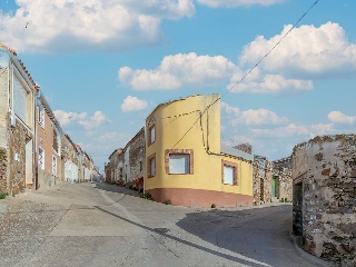 Vivienda en C/ Pintor Amadeo Roca - Lagartera - Toledo 44