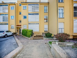 Pisos en C/ Francesc Mateu, Girona 19