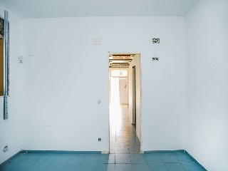 Pisos en C/ Francesc Mateu, Girona 25