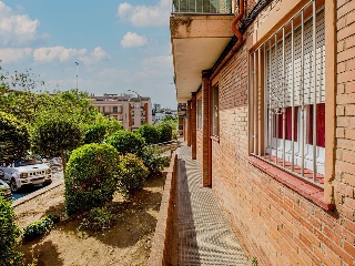 Piso en C/ Cresques Elies, Figueres (Girona) 37