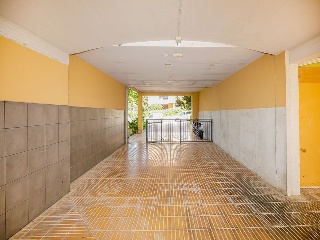 Pisos en C/ Francesc Mateu, Girona 32