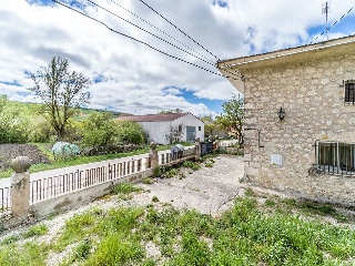 Vivienda en C/ Santa Eulalia de Mérida, Cardeñuela Riopico (Burgos) 32