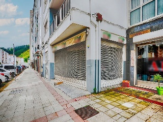Local comercial en C/  Doctor Bañez Kalea - Arrasate/Mondragón - Guipúzcoa 36