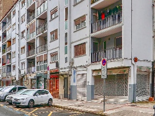 Local comercial en C/  Doctor Bañez Kalea - Arrasate/Mondragón - Guipúzcoa 51