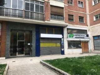 Local en C/ Federico Olmeda, Burgos 3