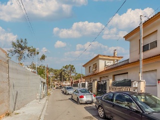 Chalet adosado en C/ Gaudí 48